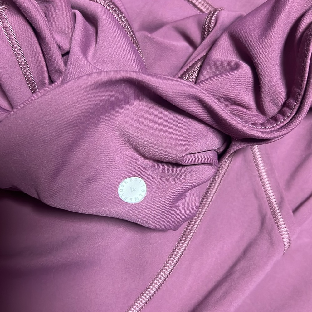 Lululemon leggings - Picture 5 of 6